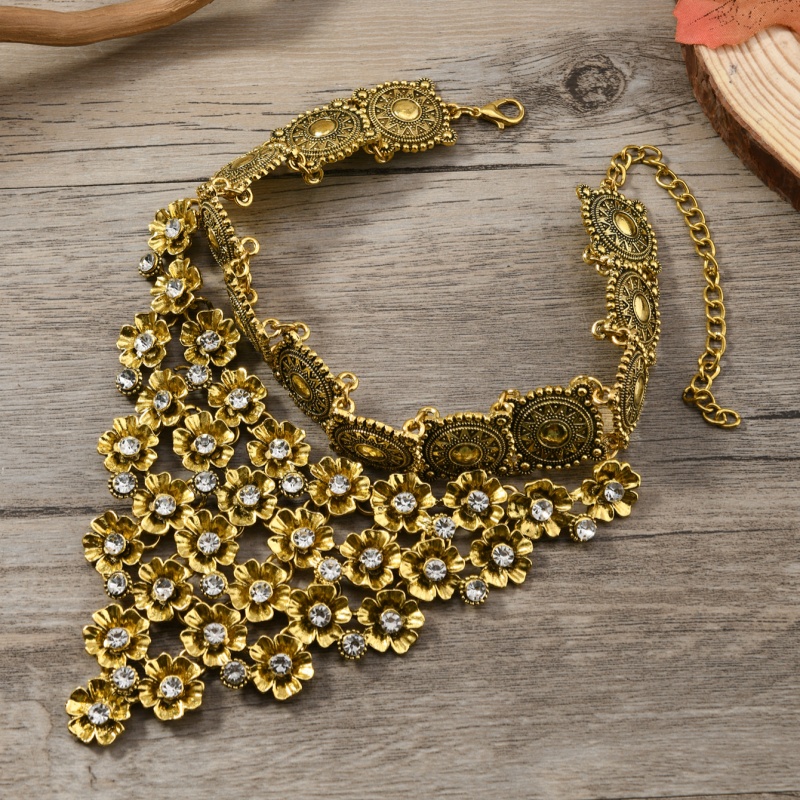 قلادة جديدة 2026 بأسلوب مصري ت - مراجعة Ethnic Fashion Shoot وسعره